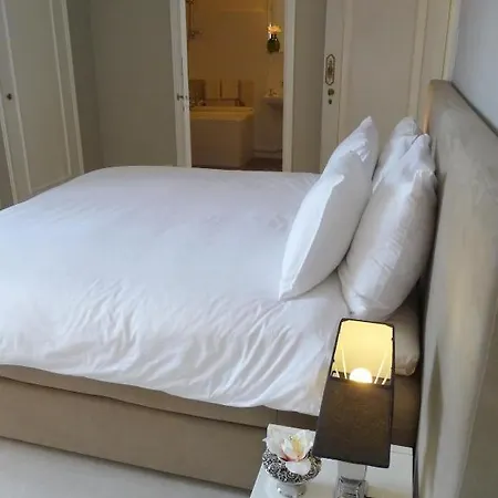 Bed & Breakfast Kasteel Ophemert