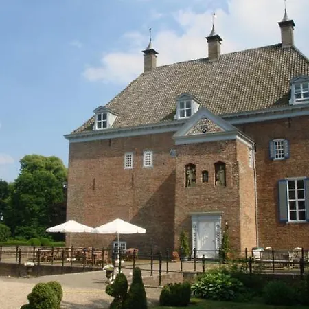 Bed & Breakfast Kasteel Ophemert 3*