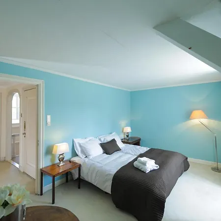Bed & Breakfast Kasteel Ophemert Tiel