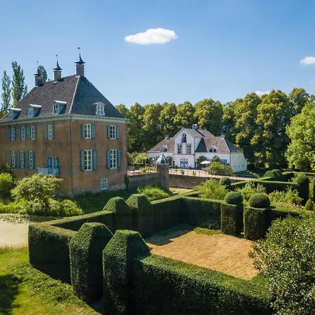 Bed & Breakfast Kasteel Ophemert 3*